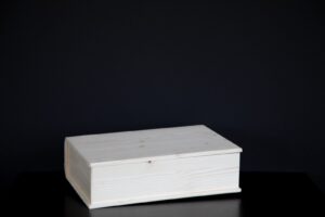 Liber për dy shishe