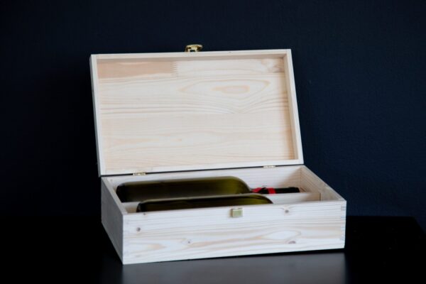 Kuti për dy shishe (me dhëmbëza)