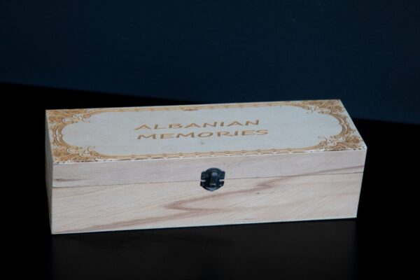 Kuti teke me forma dhe modele te ndryshme