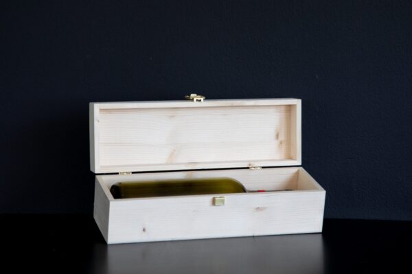 Kuti për një shishe