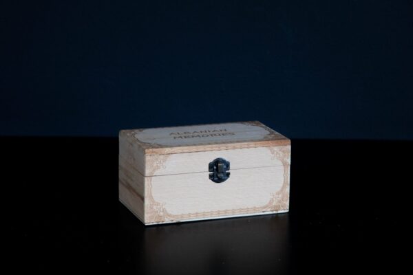 Kuti bizhuterishe (punuar me lazer)